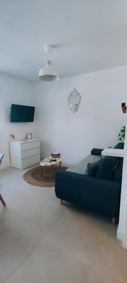 Le Studio Des Tours - Parking Daire Arles Dış mekan fotoğraf